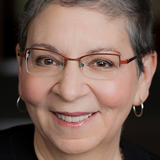 A headshot of Nancy Pearl