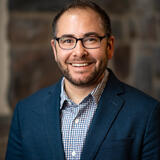 A headshot of Oliver Haimson