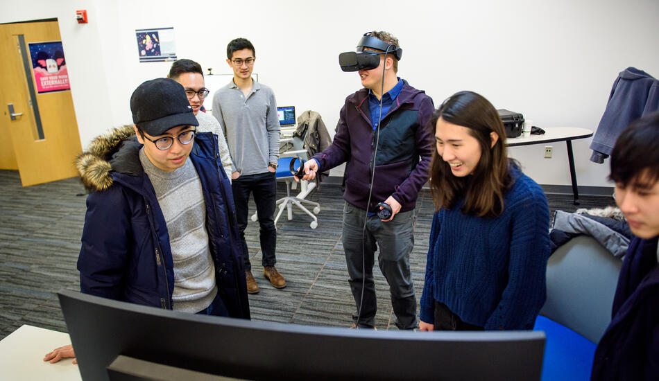 Extended reality UM online courses make XR accessible to everyone umsi
