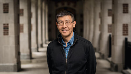 Kentaro Toyama 