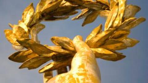 Golden wreath