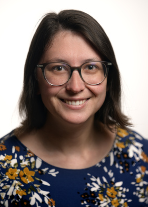 A headshot of Anna Lawrence
