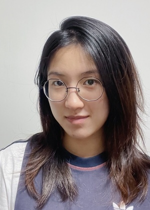 A headshot of Ashley Zhang