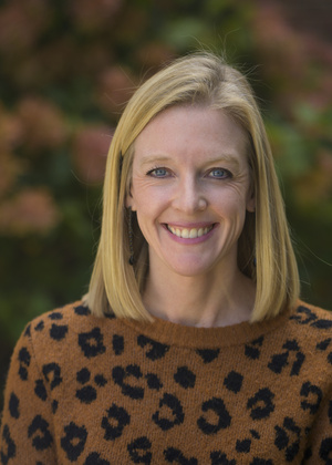 A headshot of Kelli Lance