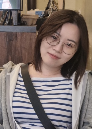 A headshot of Ji Eun Kim