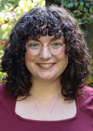 A headshot of Nadia Karizat